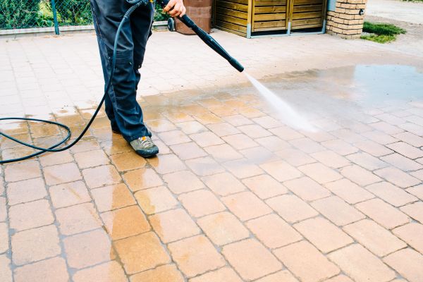 Pavement Staining in Pleasant Grove